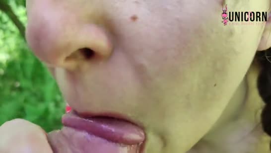 После покатушек на велики девушку классно трахнули на природе